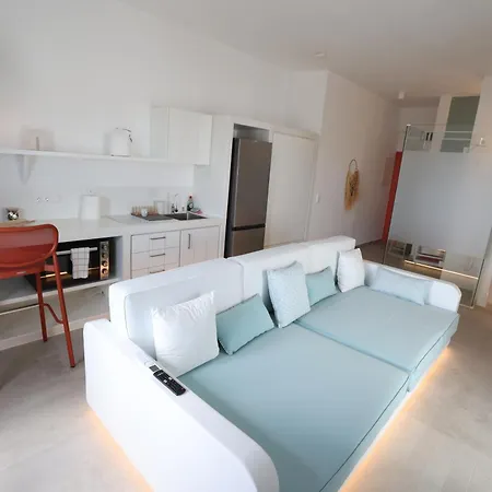 Liotrivi Luxury Residences Kithnos