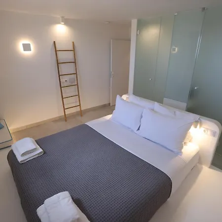 Liotrivi Luxury Residences * Kithnos